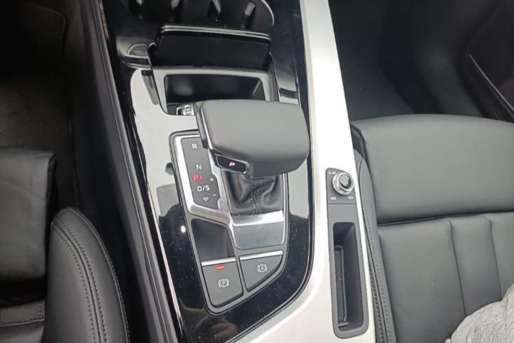 Used Audi A5 2024 Sportback 40 TFSI quattro Luxury Dynamic Model
