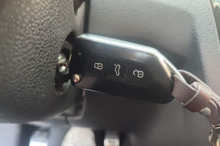 Used Volkswagen C-TREK 2018 1.5L Manual Comfort Model Vehicle Key