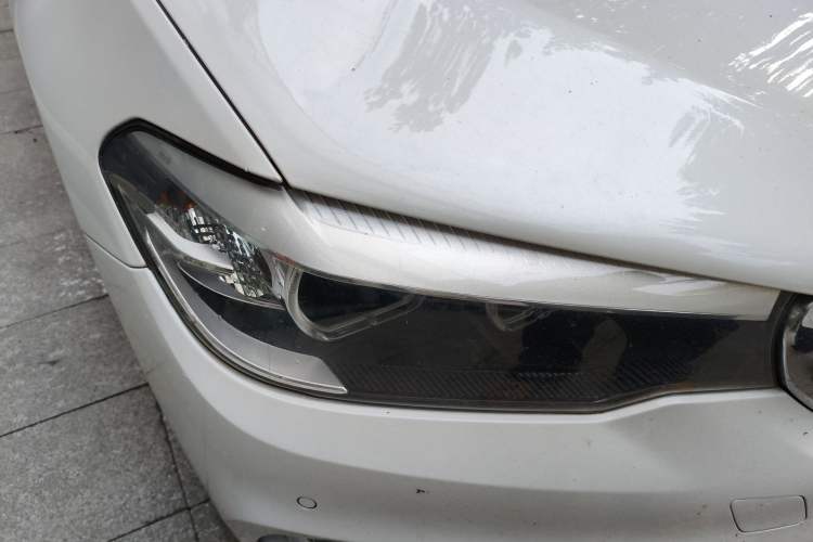 Used BMW 5 Series 2019 530Li Leading Model Luxury Package Right Front Headlight