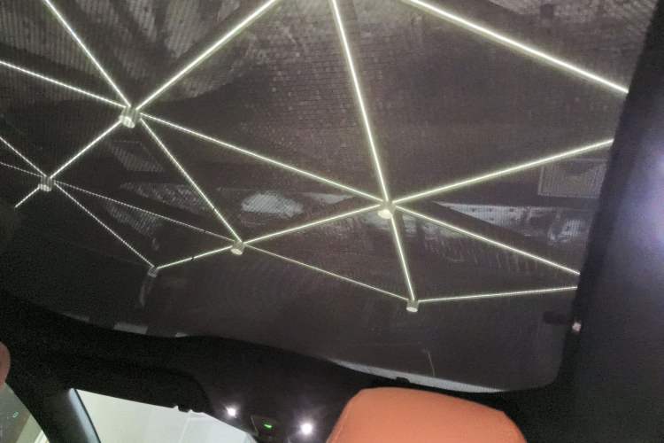 Used Nio ET5 2022 100 kWh Headliner