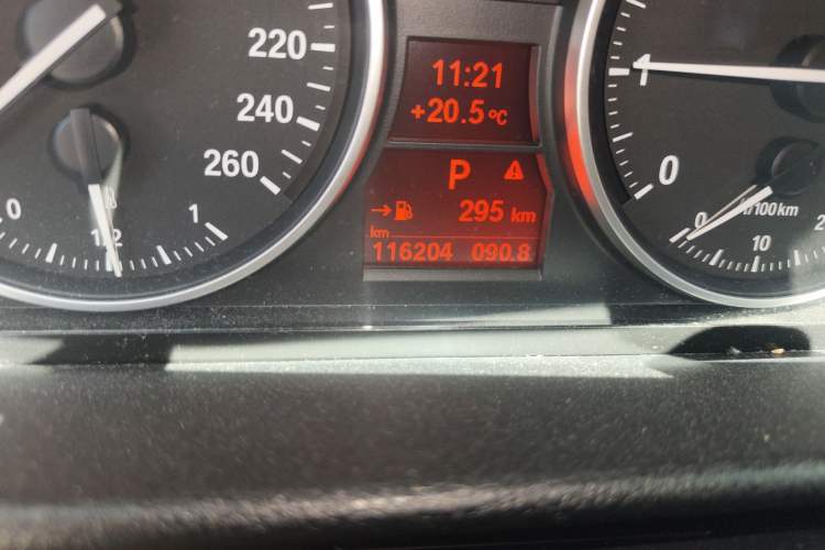 Used BMW X1 2013 sDrive18i Sport Design Package