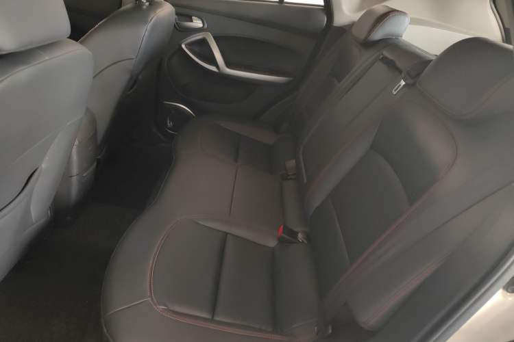 Used Haima S5 2018 1.5T Manual Luxury Model Left Rear Seat