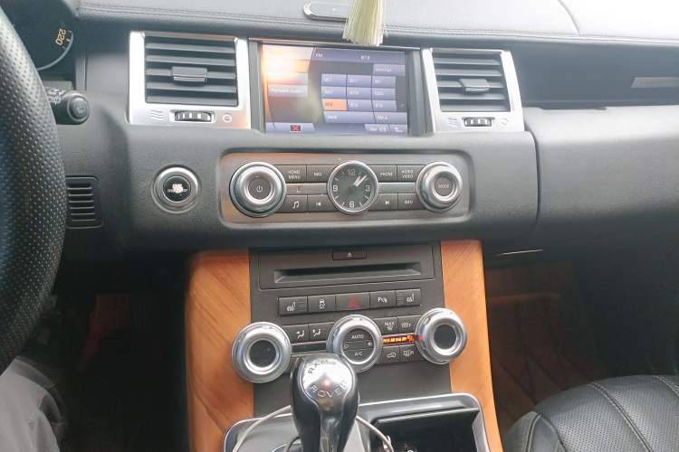 Used Land Rover Range Rover Sport 2010 3.0 TDV6 HSE Diesel Edition
