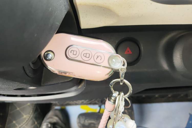 Used Wuling Hongguang MINIEV 2024 3rd Generation 215km Advanced Version