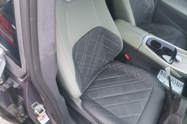 Used CHANGAN NEVO A07 2024 All-Electric "True Fragrance" Edition 710 Flagship Model Right Front Seat