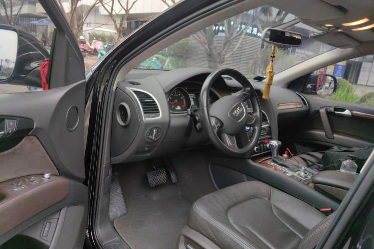 Used Audi Q7 2012 3.0 TFSI Ambition (200kW)
