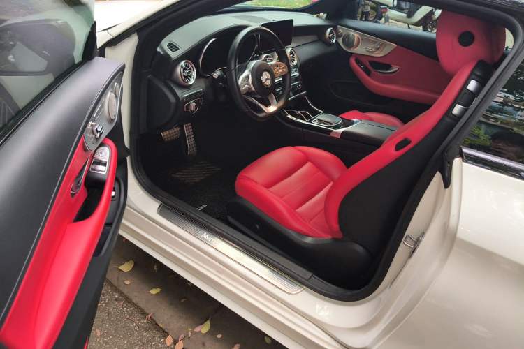 Used Mercedes-Benz C-Class 2019 C 260 Coupe Driver Seat