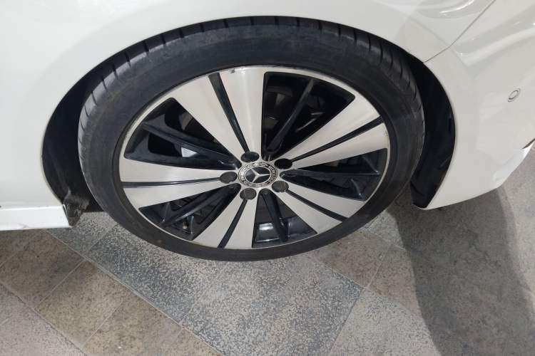 Used Mercedes-Benz CLA 2017 Facelifted CLA 200 Stylish Edition