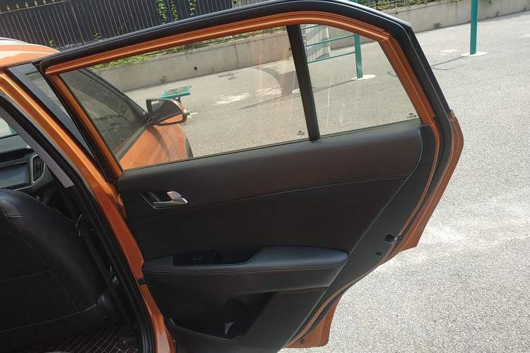 Used Hyundai ix25 2015 1.6L Automatic Two-Wheel Drive Smart GLS Trim