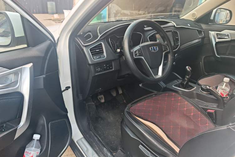 Used Geely Auto Vision X6 2016 1.8L Manual Luxury Model Driver Seat