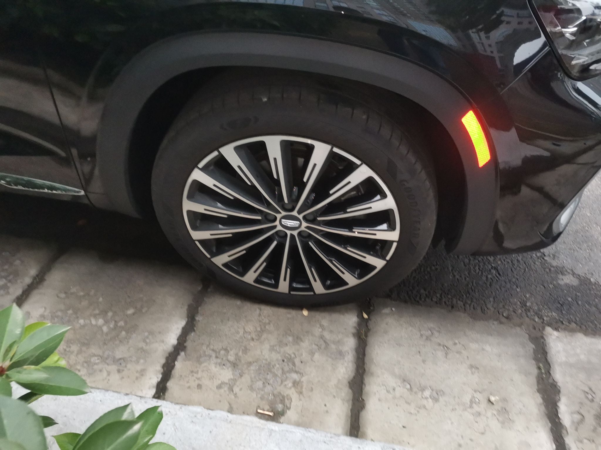 Geely Auto Monjaro L 2026 Model Oriental Yao 2.0TD Automatic Xiaohan Edition — снимка 7