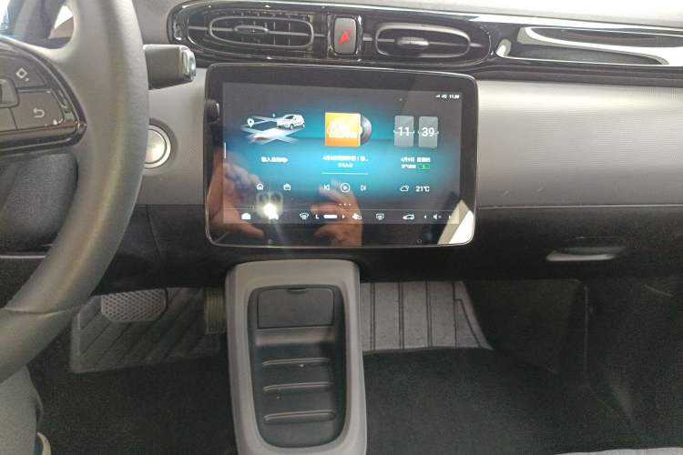 Used Leapmotor T03 2021 400 Luxury Edition Audio And AC Panel