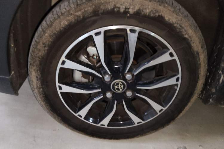 Used Toyota YARiS L Zhi Xuan 2021 X-Trail 1.5L CVT Leading Edition