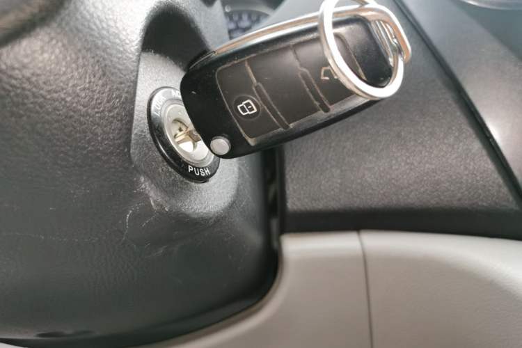 Used JAC Refine M3 2016 IKEA Edition 2.0L Luxury Smart Model
