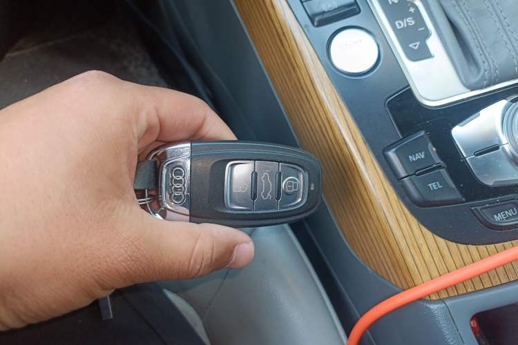 Used Audi A4L 2016 35 TFSI Collection Edition S line Luxury Model
