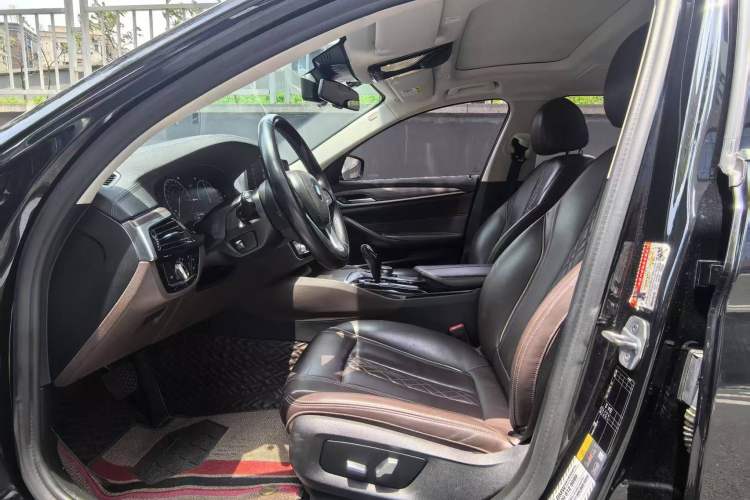 Used BMW 5 Series New Energy 2019 Updated Version 530Le Luxury Package
