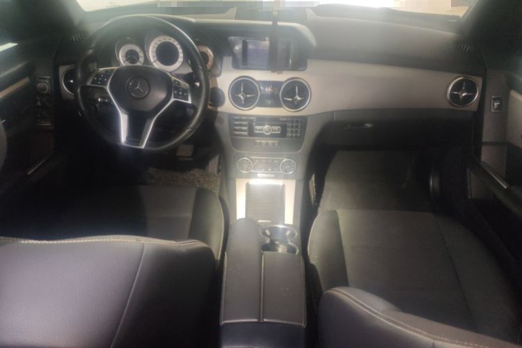 Used Mercedes-Benz GLK-Class 2015 GLK 260 4MATIC Dynamic Edition Ultimate Version
