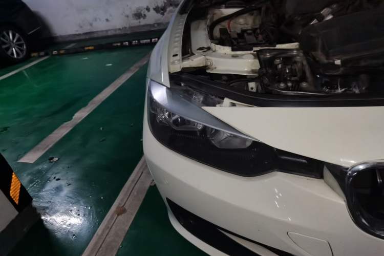 Used BMW 3 Series 2013 316i Sport Design Package Right Front Headlight