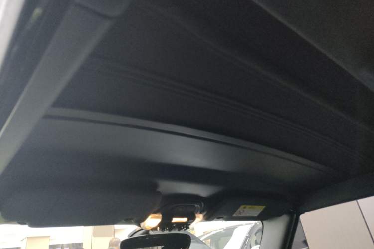 Used MINI MINI 2023 Second Facelift 2.0T COOPER S CABRIO Artist