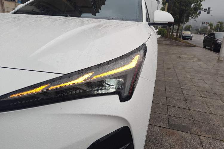 Used ARCFOX Alpha T5 2025 520 PRO Left Front Headlight