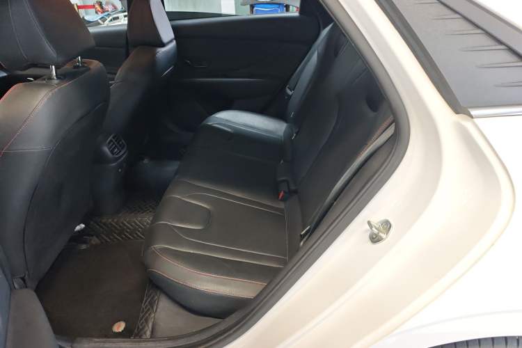 Used Hyundai Elantra 2022 240TGDi DCT LUX Prestige Edition
