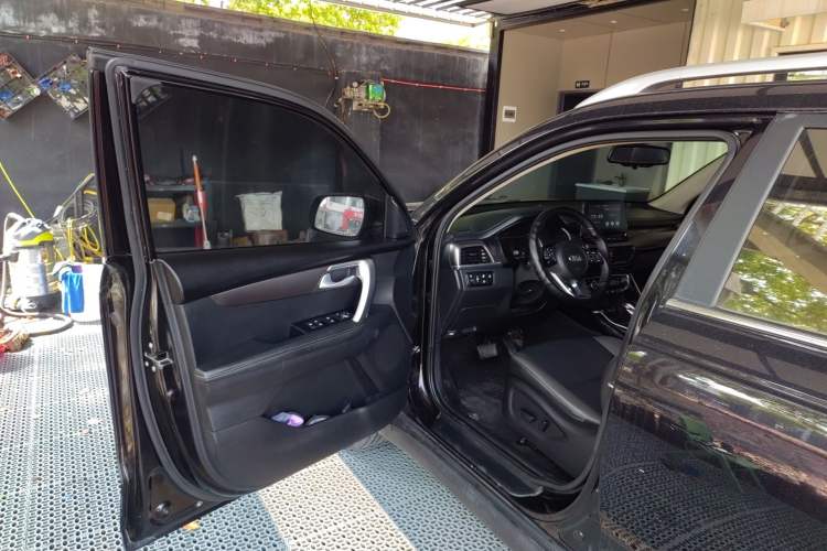 Used Kia Sportage R 2018 2.0L Automatic Smart Luxury Version China V Standard Driver Seat