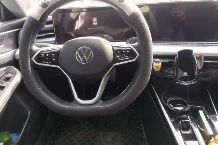 Used Volkswagen Lamando 2023 Lavida L 280TSI DSG Cool & Spicy Edition