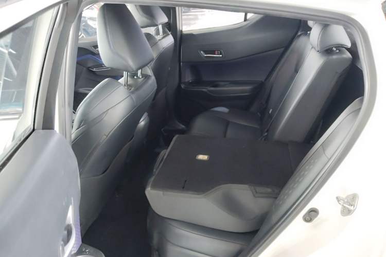 Used Toyota C-HR 2020 2.0L Leading Edition
