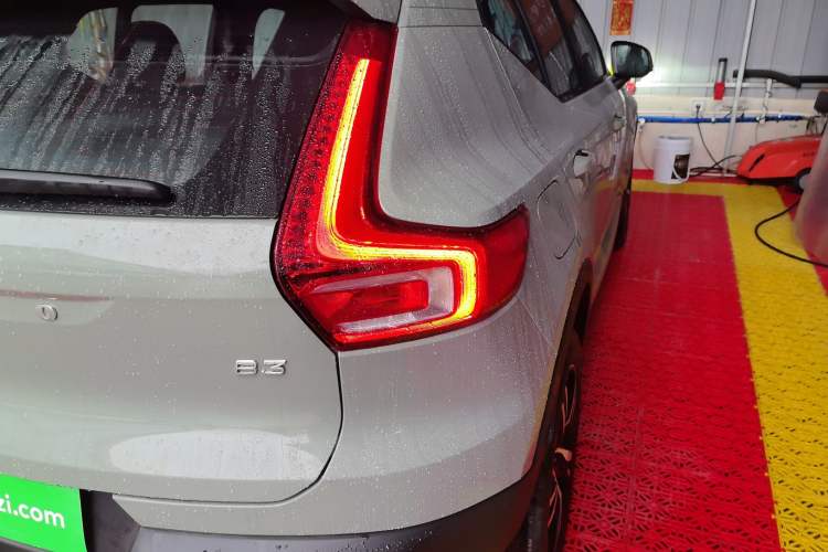 Used Volvo XC40 2024 B3 Zhiyuan Sport Edition
