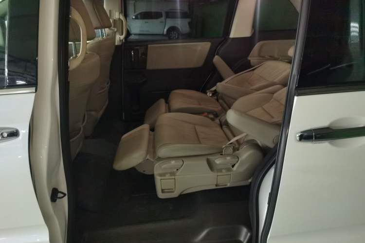 Used Honda Odyssey 2015 Updated Version 2.4L Smart Edition
