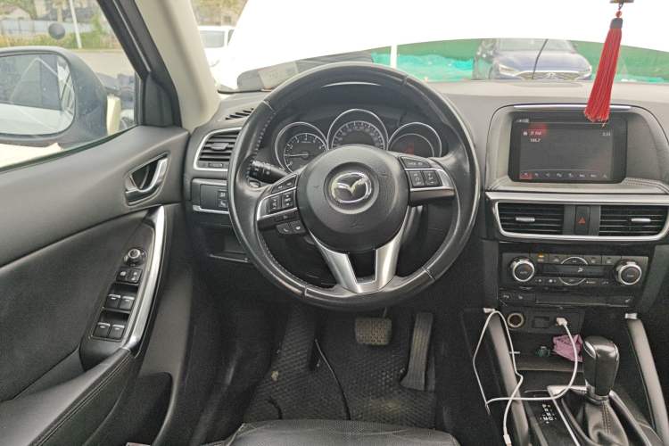 Used Mazda CX-5 2015 2.5L Automatic 4x4 Prestige Edition
