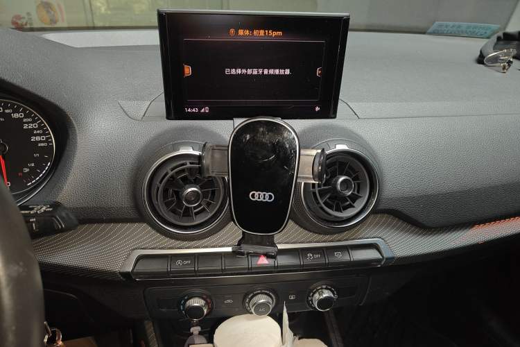 Used Audi Q2L 2018 35 TFSI Launch Exclusive Edition China VI
