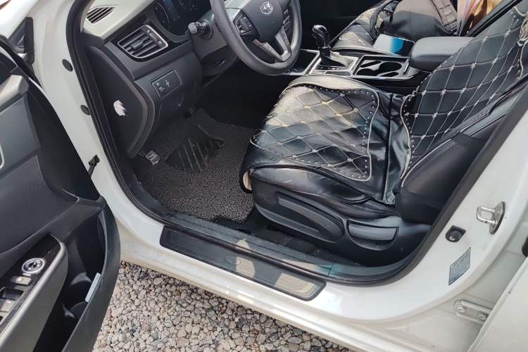 Used Hyundai Mistra 2016 1.8L Automatic Smart GLS Driver Seat