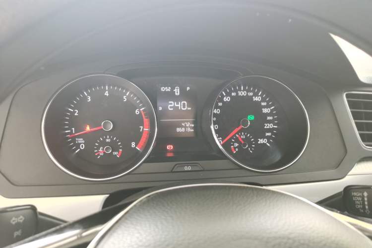 Used Volkswagen Lamando 2017 230TSI DSG Fashion Edition
