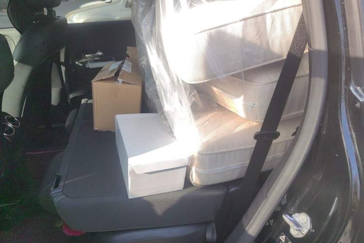 Used Mercedes-Benz GLB 2021 GLB 200 Fashion Model