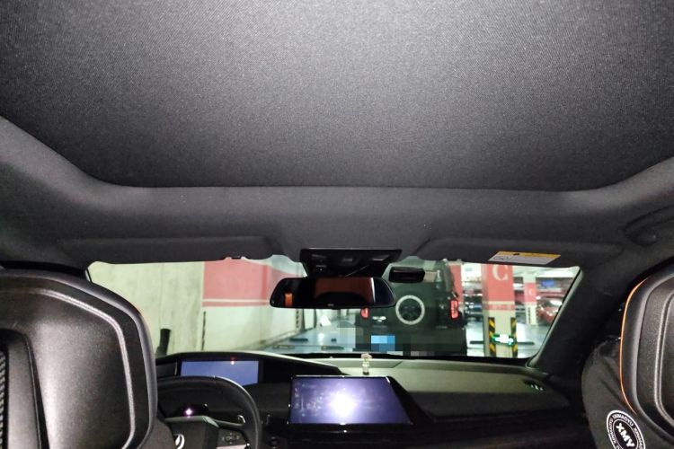 Used CHANGAN UNI-V 2022 1.5T Prestige Version Headliner