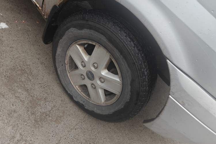 Used Ford Transit Custom 2009 2.4T Diesel Luxury Short Wheelbase Mid-Roof Emission Standard III
