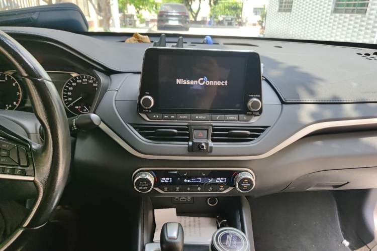 Used Nissan Teana 2019 2.0L XL Upper SmartDrive Version Audio And AC Panel