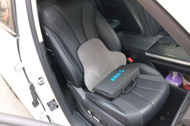 Used Roewe RX5 MAX 2022 1.5T Automatic Zhiwei Prestige Edition
