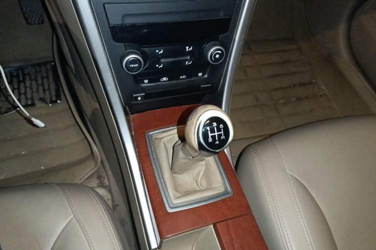 Used Roewe 550 2013 Classic Edition 550 1.8L Manual Luxury Model