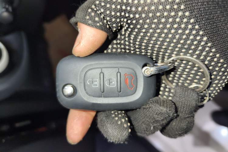 Used smart fortwo 2015 1.0L 52 kW hardtop Dynamic version
