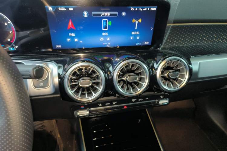 Used Mercedes-Benz GLB AMG 2024 AMG GLB 35 4MATIC
