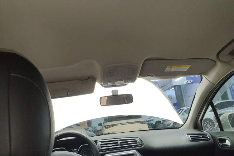 Used Citroen C4 Sega 2016 1.6L Manual Luxury Model
