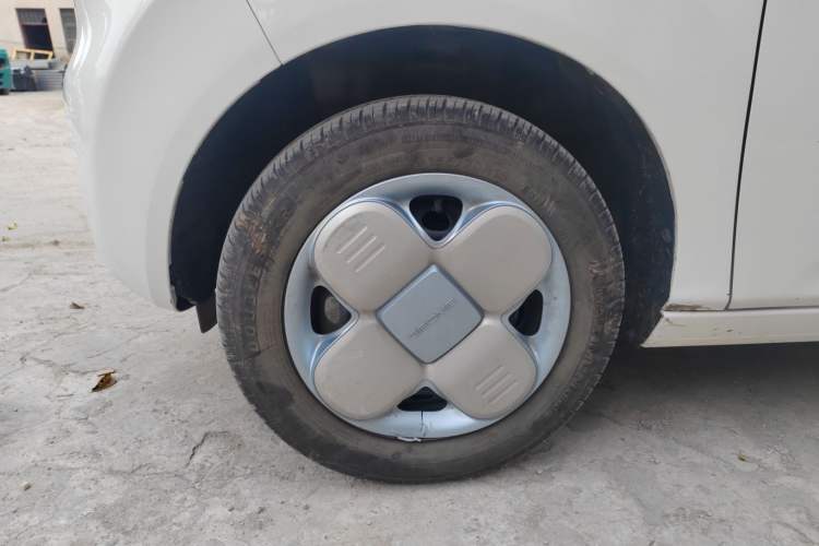 Used Geely Galaxy Panda 2024 Panda Mini 200km Endurance Bear
