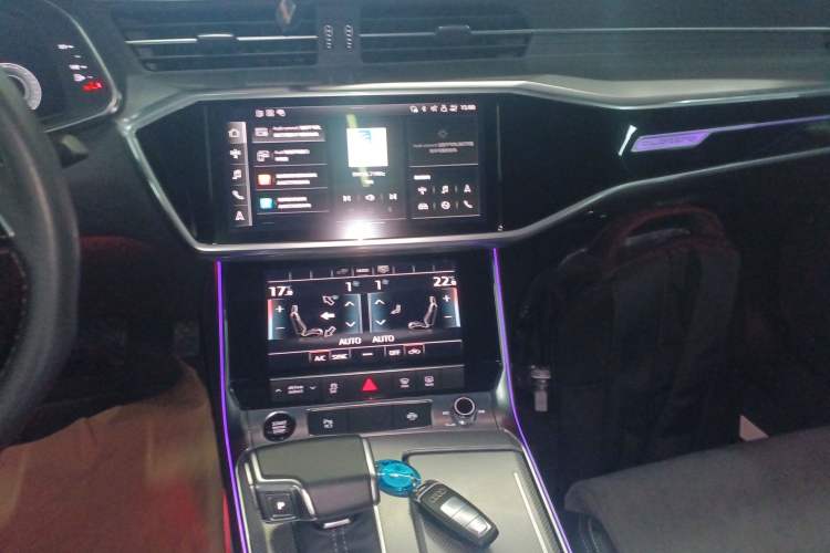 Used Audi A6L New Energy 2020 55 TFSI e quattro Audio And AC Panel