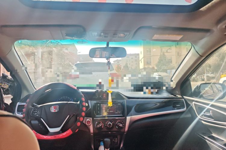 Used Honda Crider 2013 1.8L automatic luxury edition
