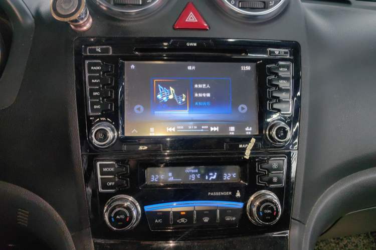 Used Haval H6 2013 Upgraded Model 1.5T Manual Two-Wheel Drive Elite Version