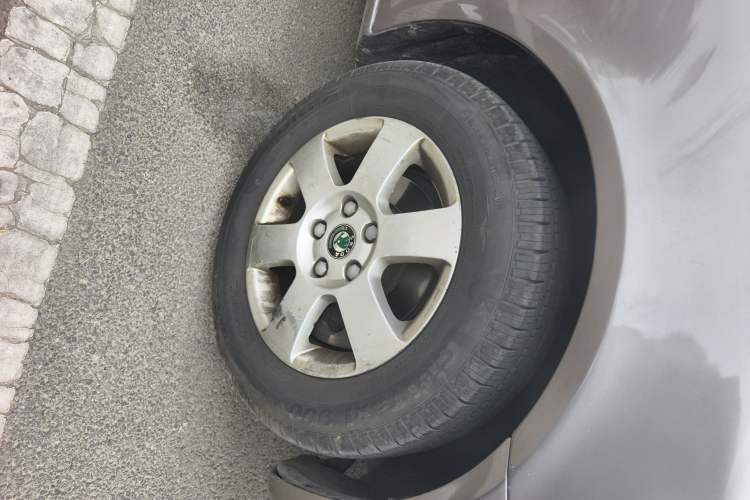 Used Skoda Octavia 2012 1.6L Automatic Yijun Edition