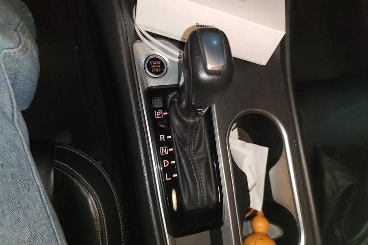 Used Nissan Teana 2020 Revised Version 2.0L XL Comfort Edition Gear Lever