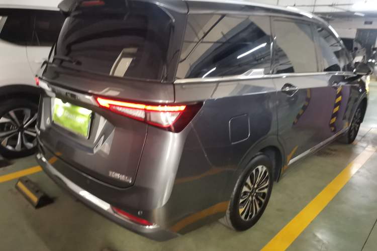 Used Wuling Jiachen 2022 1.5T CVT Deluxe Flagship Edition
